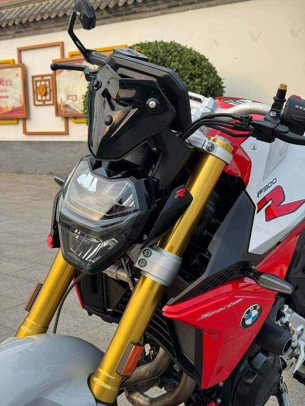 二手宝马F 900 R