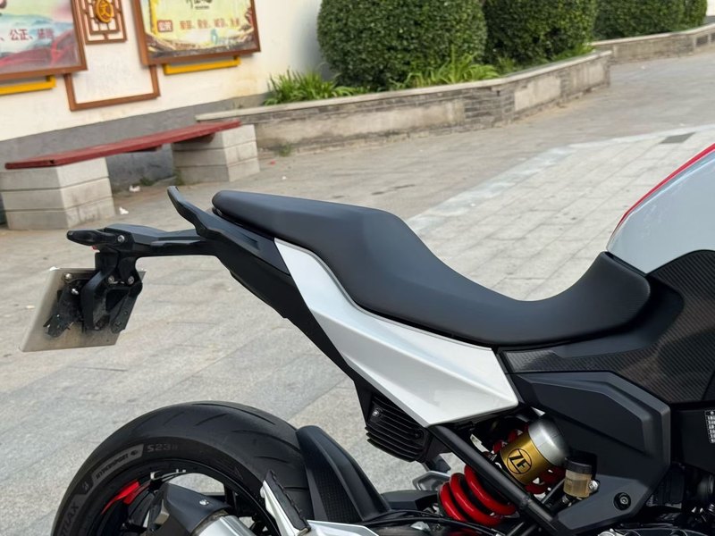 二手宝马F 900 R