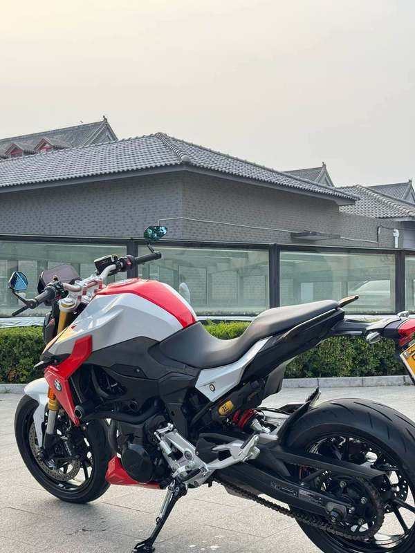 二手宝马F 900 R