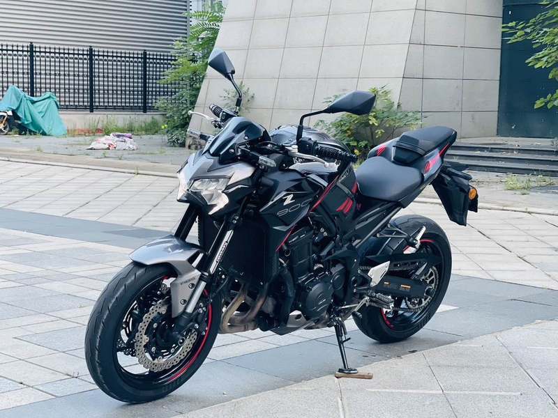 二手川崎Z900
