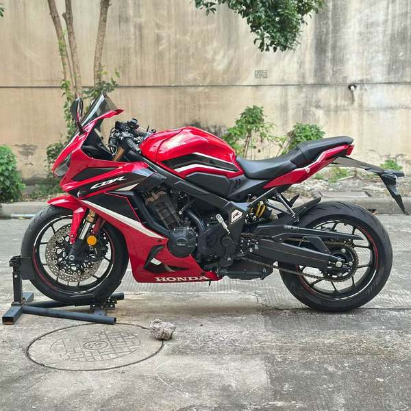 二手本田CBR650R