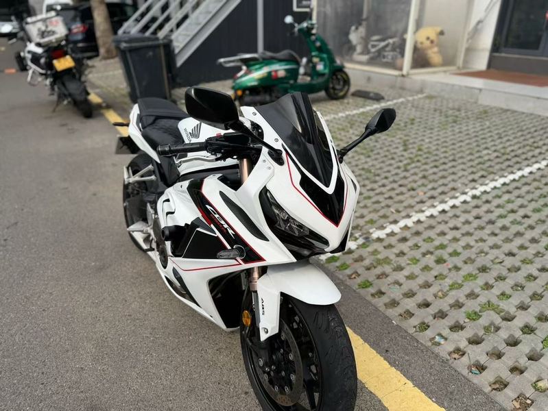二手本田CBR650R