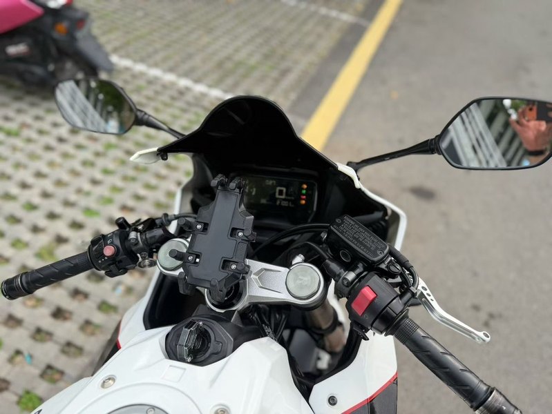 二手本田CBR650R