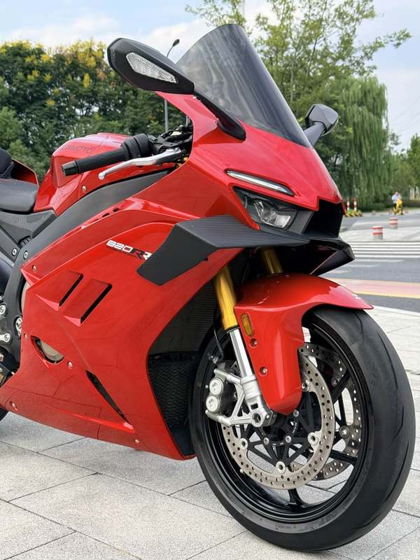 二手张雪机车820RR