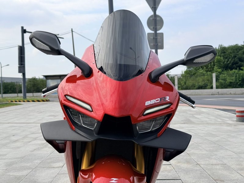 二手张雪机车820RR