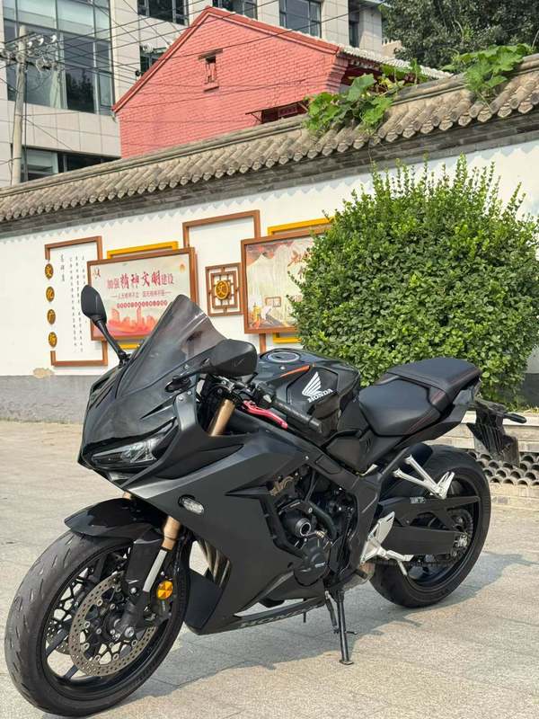 二手本田CBR650R