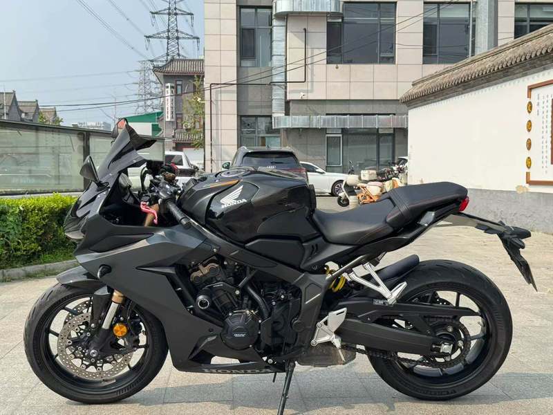 二手本田CBR650R