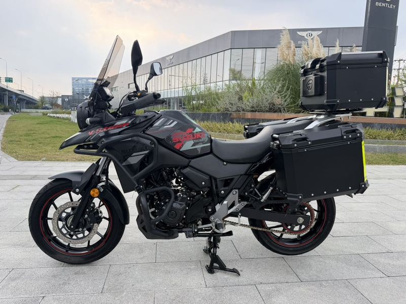 二手豪爵铃木DL250