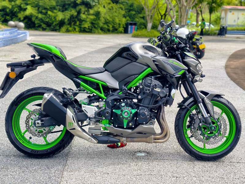 二手川崎Z900