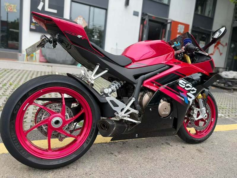 二手张雪机车500RR
