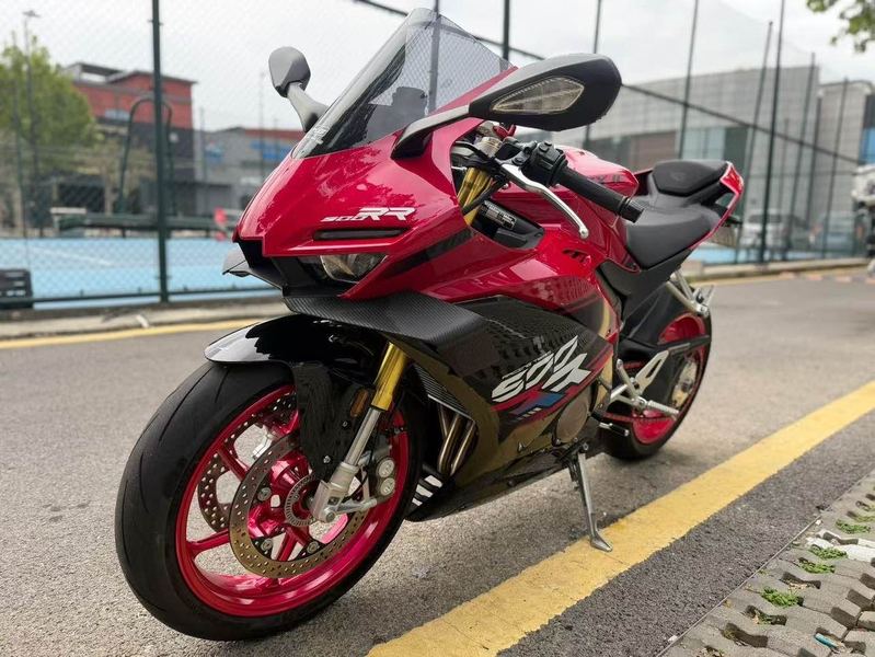二手张雪机车500RR