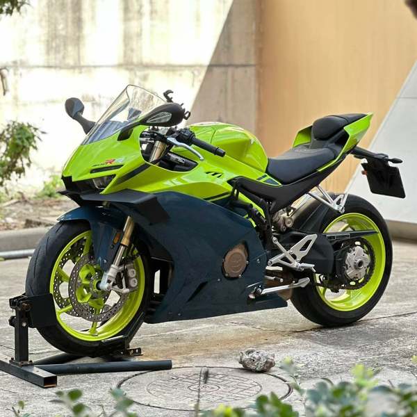 二手张雪机车500RR