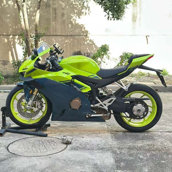 二手张雪机车500RR