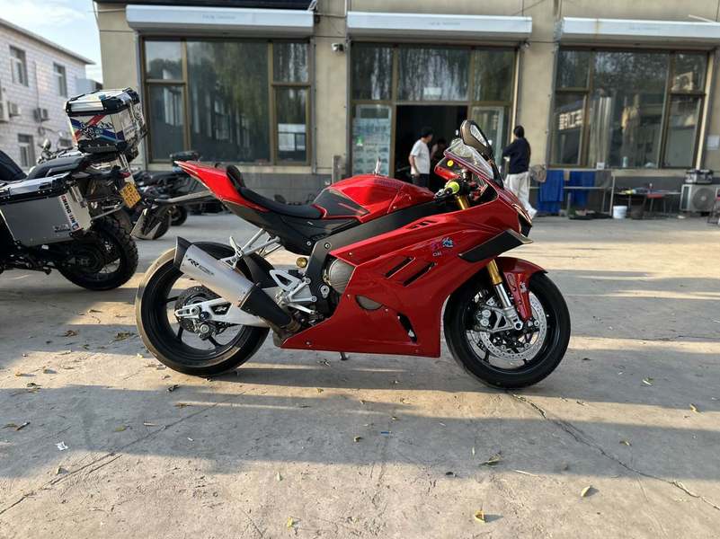 二手张雪机车820RR