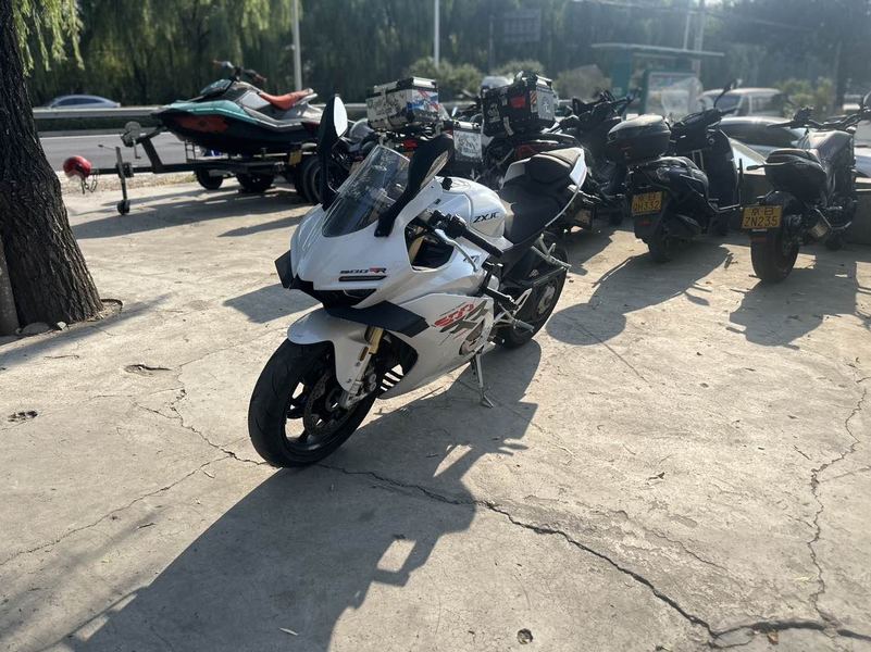 二手张雪机车500RR