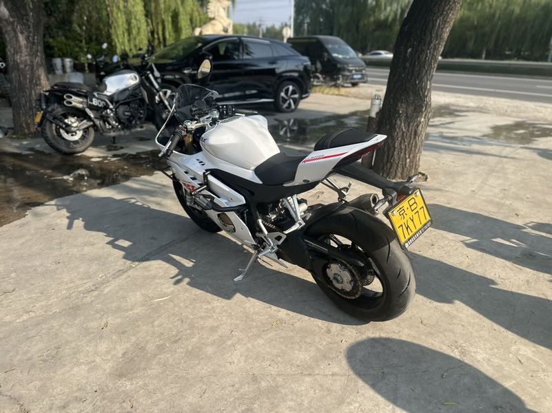 二手张雪机车500RR