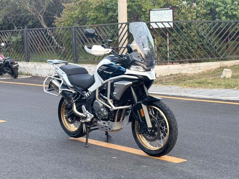 二手春风700MT