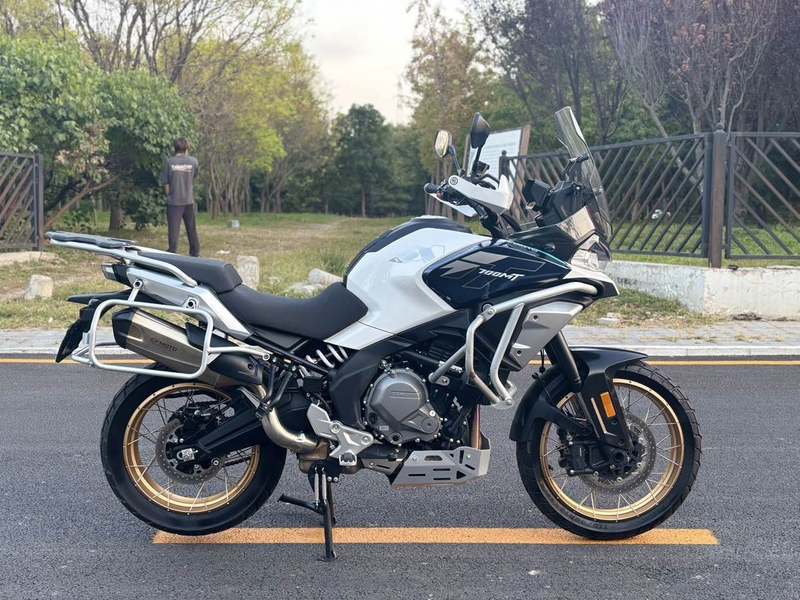 二手春风700MT