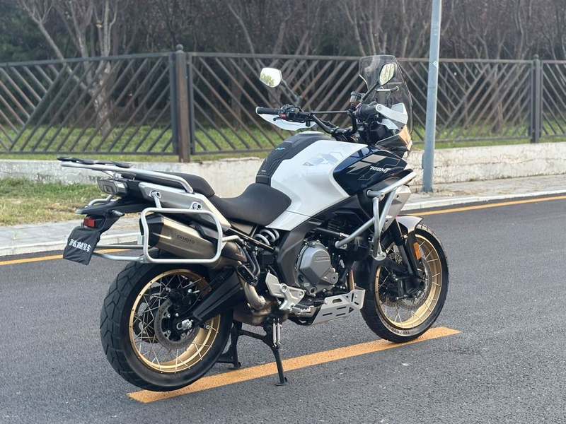 二手春风700MT