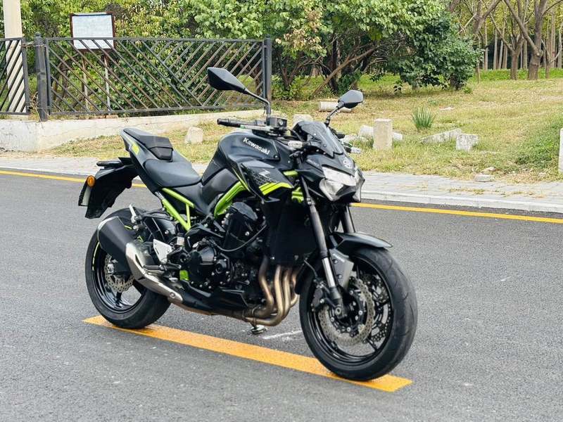 二手川崎Z900