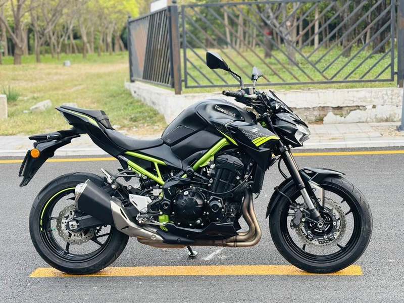二手川崎Z900