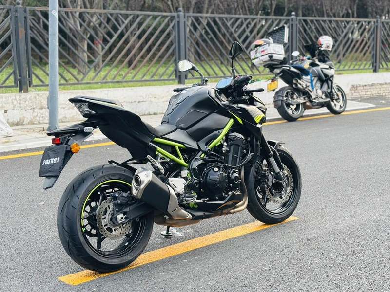 二手川崎Z900
