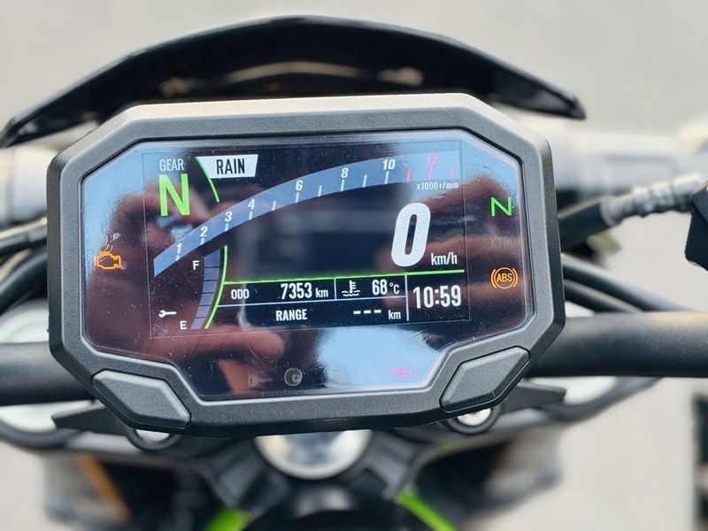二手川崎Z900