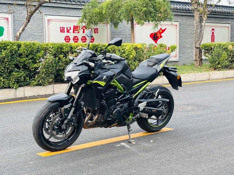 二手川崎Z900