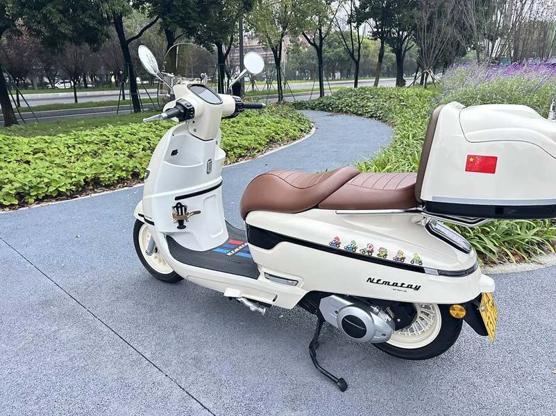 二手南方梦拉丽莎 飞戈