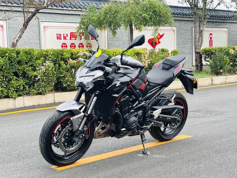 二手川崎Z900