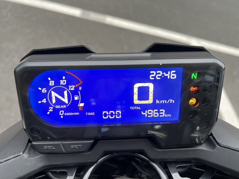 二手本田CB400F