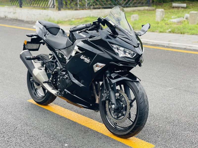 二手川崎Ninja 400