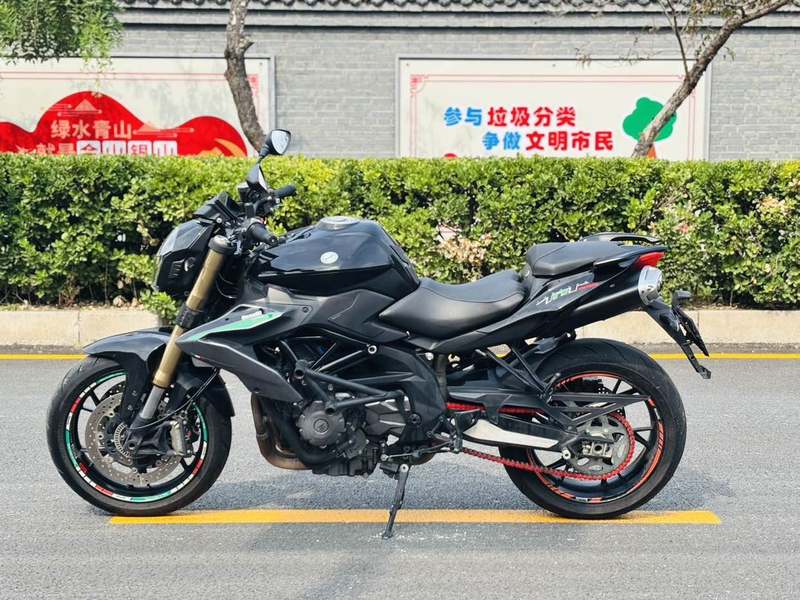 二手贝纳利TNT600i