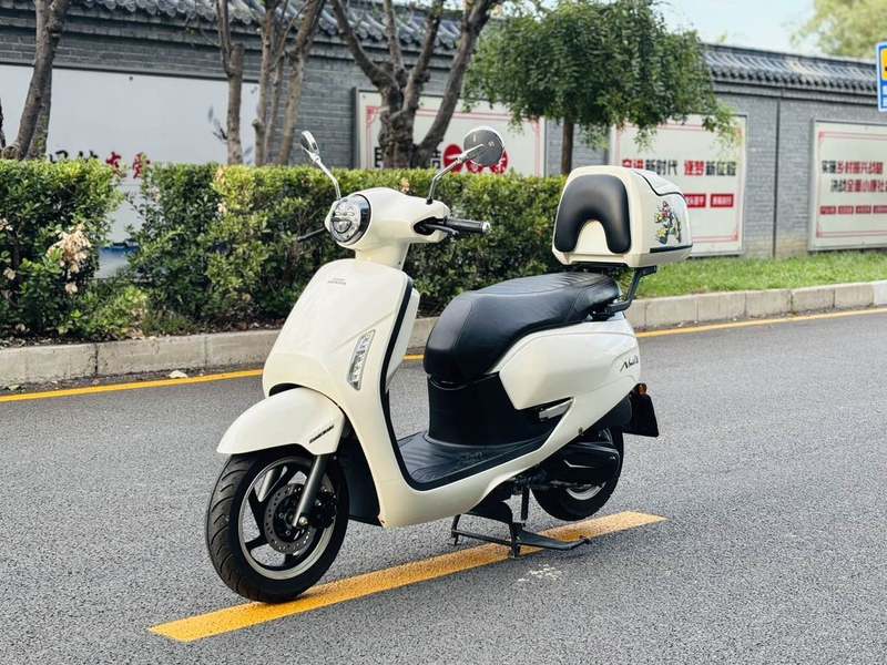 二手新大洲本田NS125LA