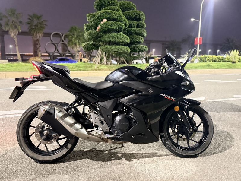 二手豪爵铃木GSX250R