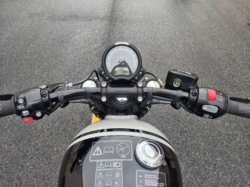 二手凯旋Bonneville Bobber