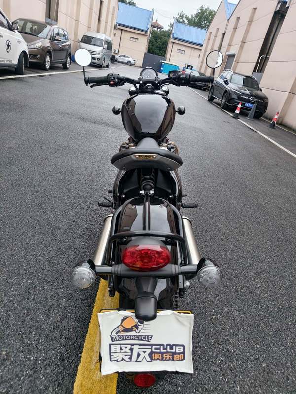二手凯旋Bonneville Bobber