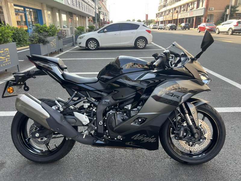 二手川崎ZX-4R