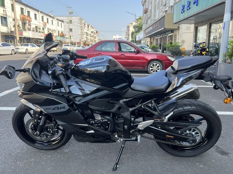 二手川崎ZX-4R