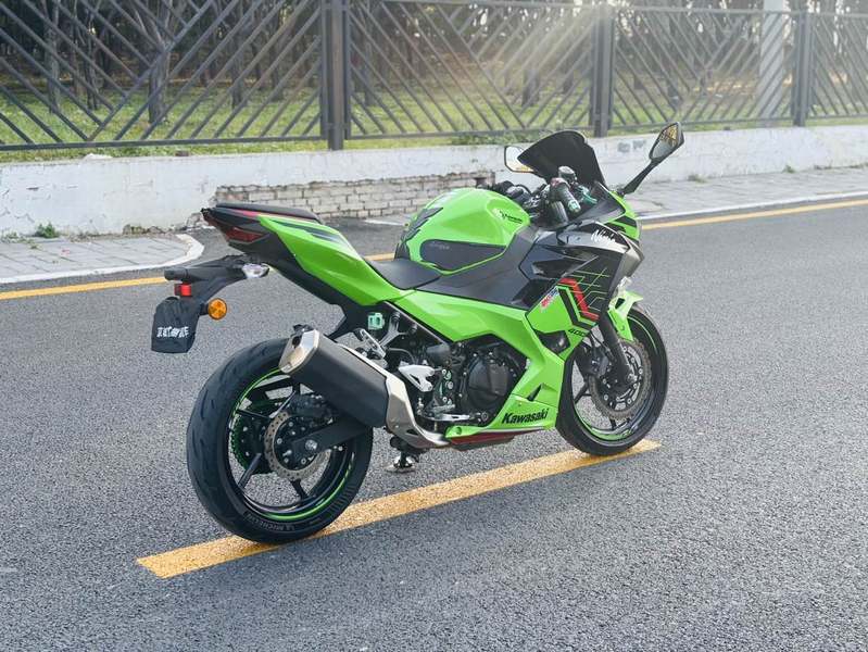 二手川崎Ninja 400