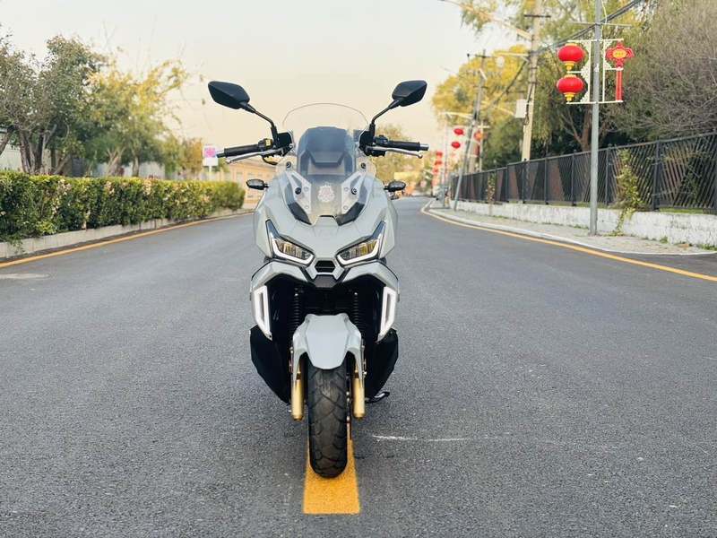 二手三阳哈士奇 Husky ADV150