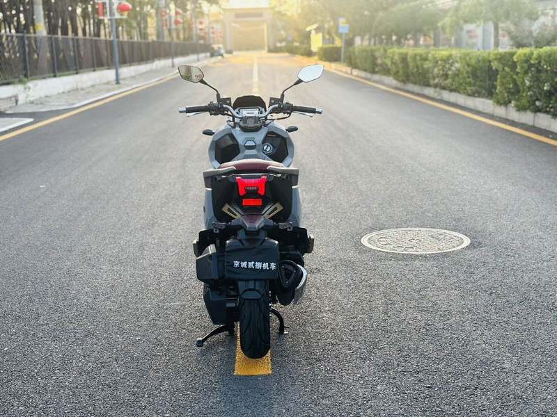 二手三阳哈士奇 Husky ADV150