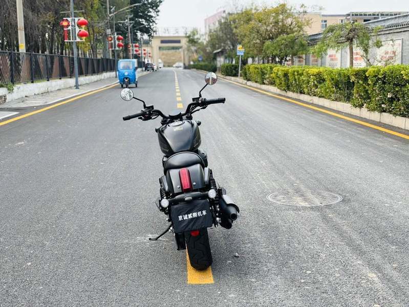 二手QJMOTOR闪300